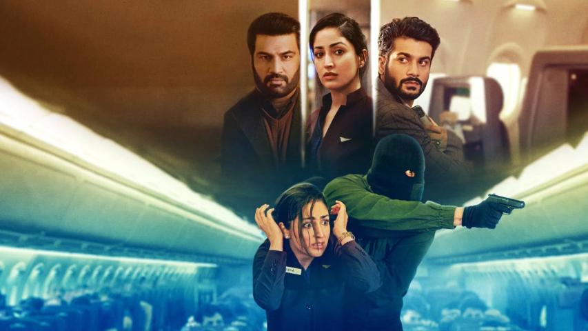 Chor Nikal Ke Bhaga (2023) English Sub