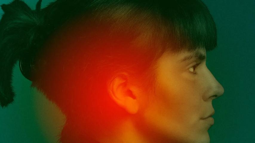 Sola (2023)